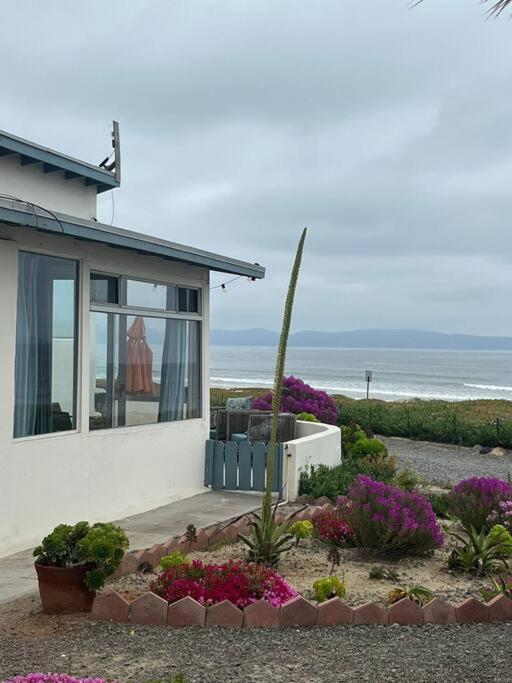Beachfront Casa Sol - Closest To The Sand Ensenada Extérieur photo