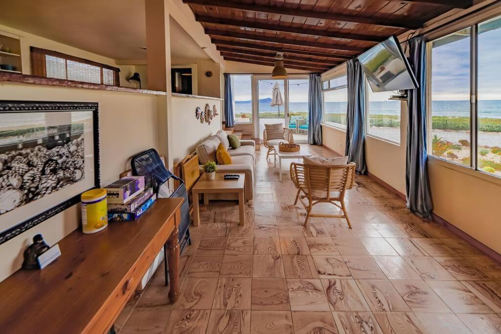 Beachfront Casa Sol - Closest To The Sand Ensenada Extérieur photo